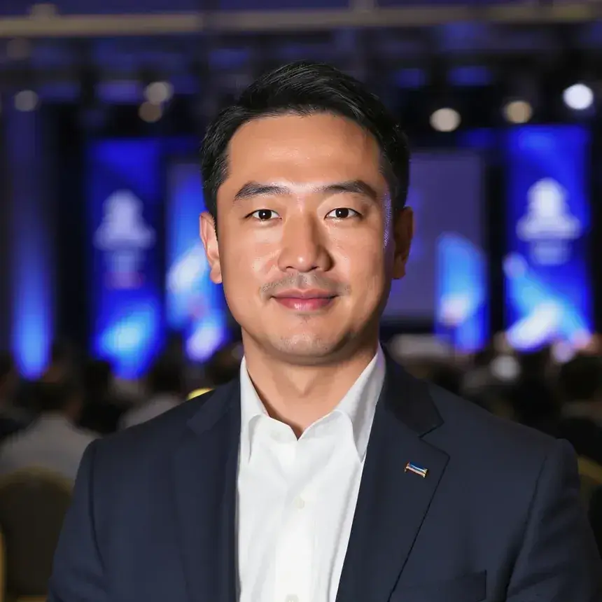 AI Headshot Generator官网首页截图