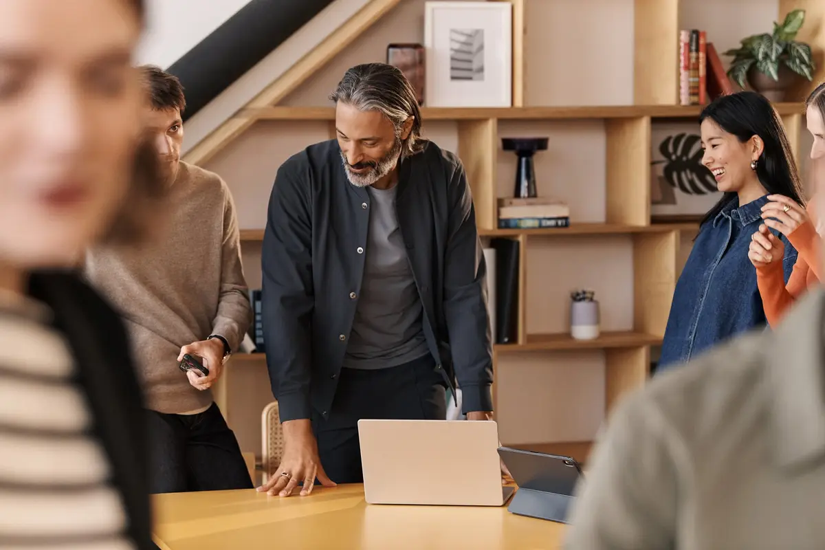 HubSpot官网首页截图